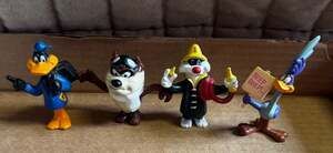 4PC VTG 1989 Arby's Looney Tunes PVC Figures Daffy, Taz, Sylvester, Road Runner